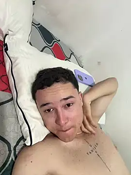 Show webcam de SashaAndDamian