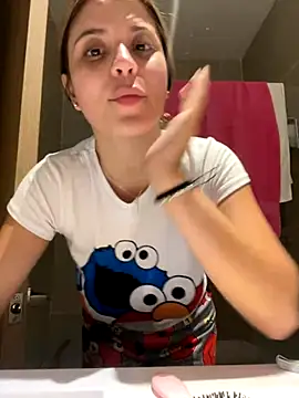 _Alice_1's Live Chat Room