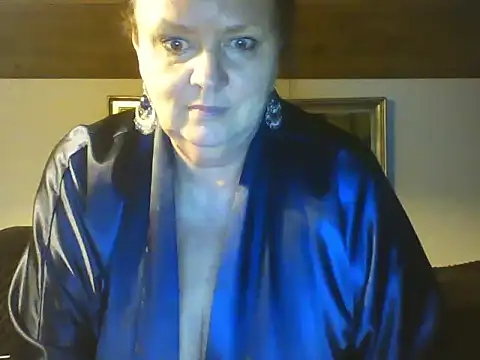 TiffanyMature's Webcam Show