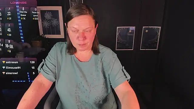 KellyPerfection's Webcam Show