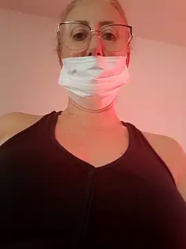 MILEIDE980's Webcam Show