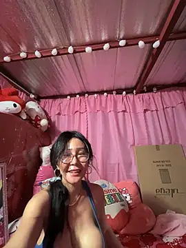 sweetieme's Live Sex Cam Show