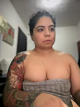 kimmiakiss22's Live Sex Cam Show