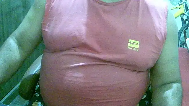 ulmo_br's Live Sex Cam Show