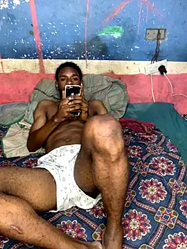 vergaswerrtt's Live Sex Cam Show