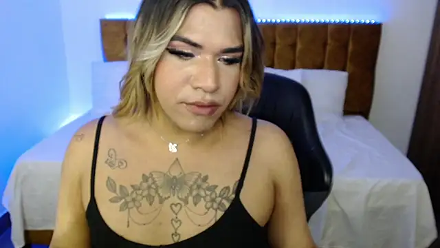 alexiaaross' Webcam Show