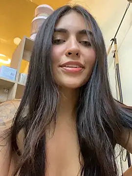 DaphneUwu's Webcam Show