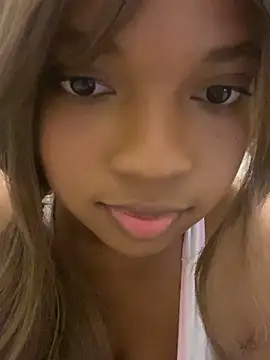 AwkwardJasminee's Webcam Show