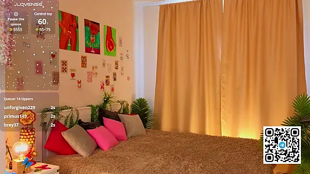 oliviabr0wn0's Webcam Show