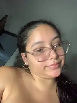 CurlyGirl_1's Webcam Show