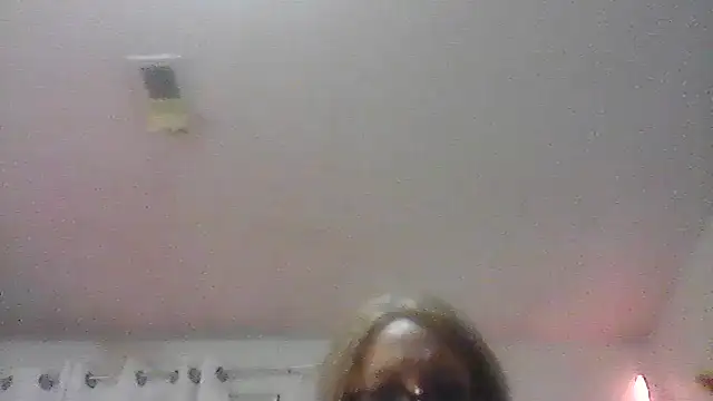 RoxanneGold's Webcam Show