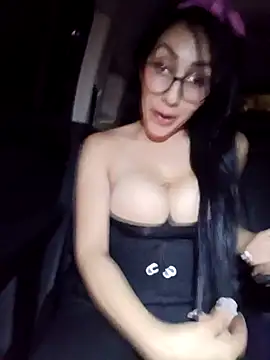 Isabellitasexi38's Live Sex Cam Show