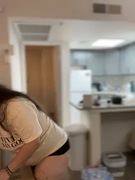 Alix_Valentineのウェブカメラショー