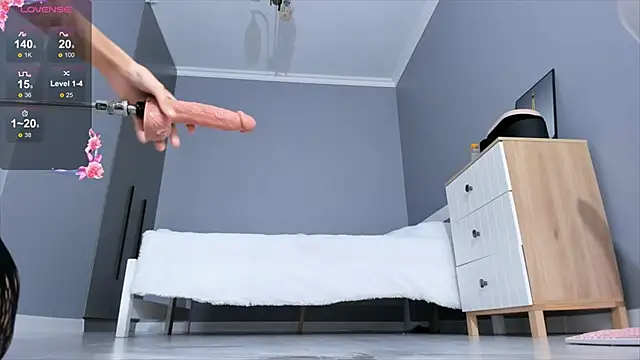 mikio_san's Webcam Show