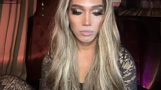 Lo_la_69's Webcam Show