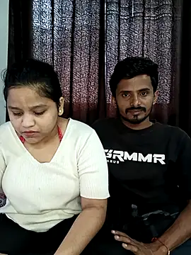 Beautiful_couple_70's Webcam Show