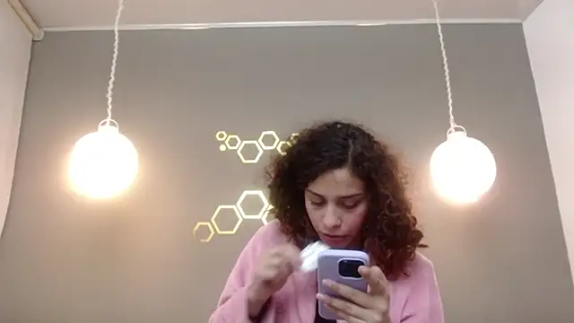 Sarabubbie's Webcam Show