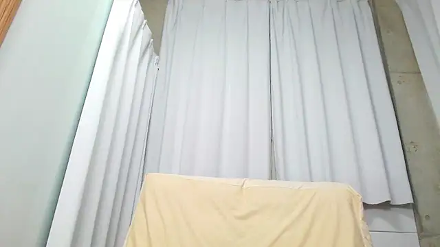 NANA_7's Live Chat Room