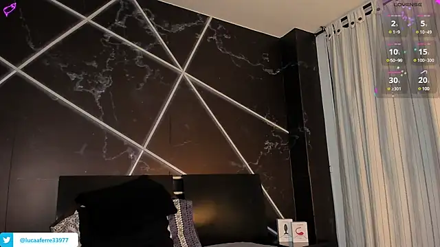 Luca_ferrer_'s Webcam Show