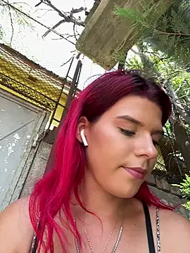RiriRoseey's Webcam Show