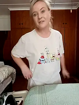 Vintasia's Webcam Show
