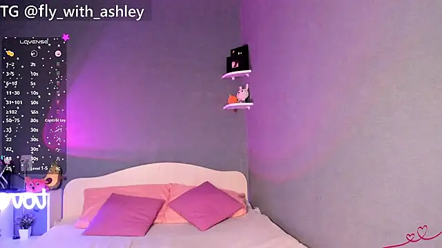 ashley_lovestory: διαδικτυακό σόου στην κάμερα