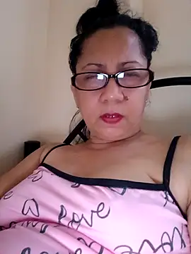 HotAsianDish's Webcam Show