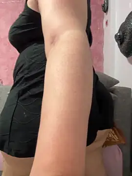 -Soror-'s Live Sex Cam Show