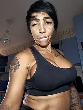 Alison_fitness' Webcam Show