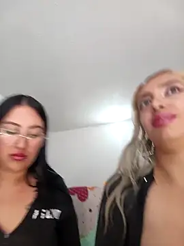 Nathahot69's Webcam Show