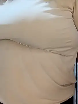 curvy_diva_'s Webcam Show