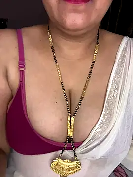 Zoya_Varma004 现场性爱视讯表演