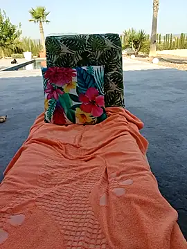 Milf-Ella's Webcam Show