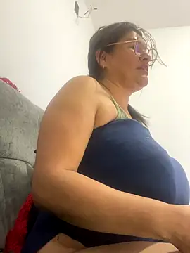 AlexxiaaMat Webcamshow