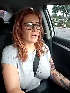 HollyTattoo's Webcam Show