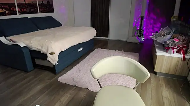 Kira_Bakker Webcam-Show