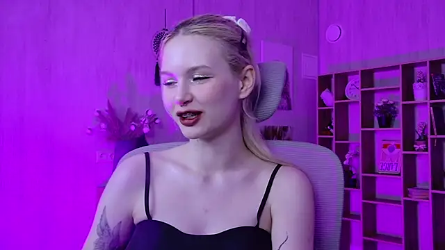 AvaDaviis Webcam-Show