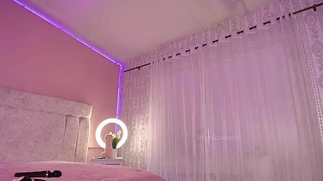 VeronicaMartiin's Webcam Show