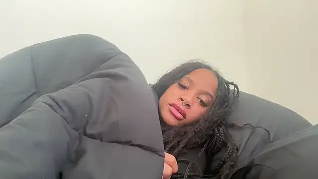 shandiloveslemonss' Webcam Show