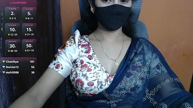 rithika_yours Webcam-Show
