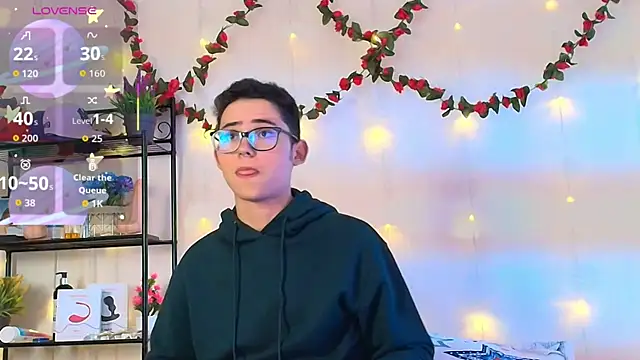 Danny-Swift13 现场性爱视讯表演