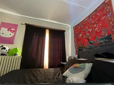 GoddessJemma's Webcam Show