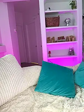 SerenaCloud's Webcam Show