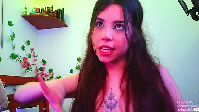 Kittyuwu_'s Webcam Show