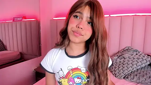 KellyOlsenbe's Live Sex Cam Show