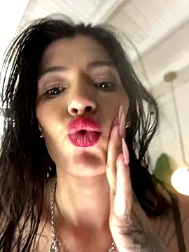 LadyZaraXXX's Live Sex Cam Show