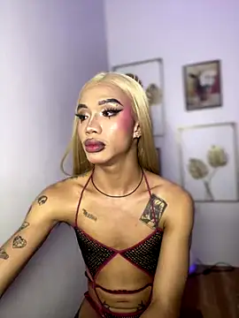 TrishaAbundance's Webcam Show