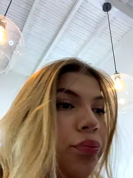 AngelBlushXXX's Live Sex Cam Show
