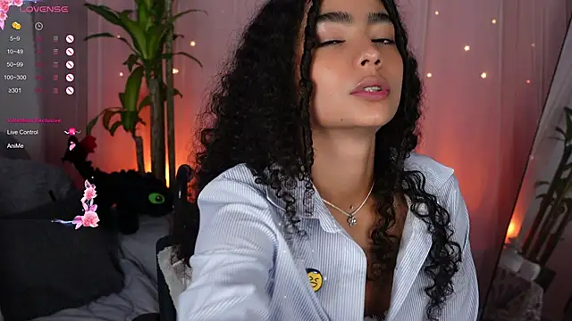 Victoria_Curly's Webcam Show