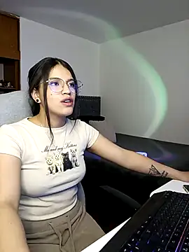 asumi_18's Webcam Show